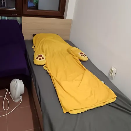 на пъпа на варна, голяма стая! 아파트